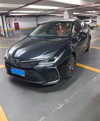 TOYOTA COROLLA 1.8 VVT-I HYBRID FLEX ALTIS PREMIUM CVT TOYOTA COROLLA 1.8 VVT-I HYBRID FLEX ALTIS PREMIUM CVT